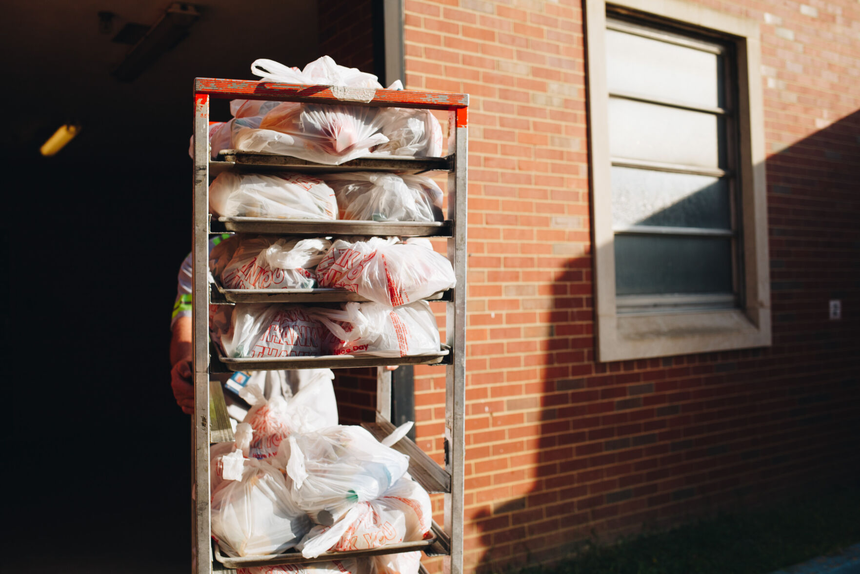 Slade_FoodDelivery6.jpg